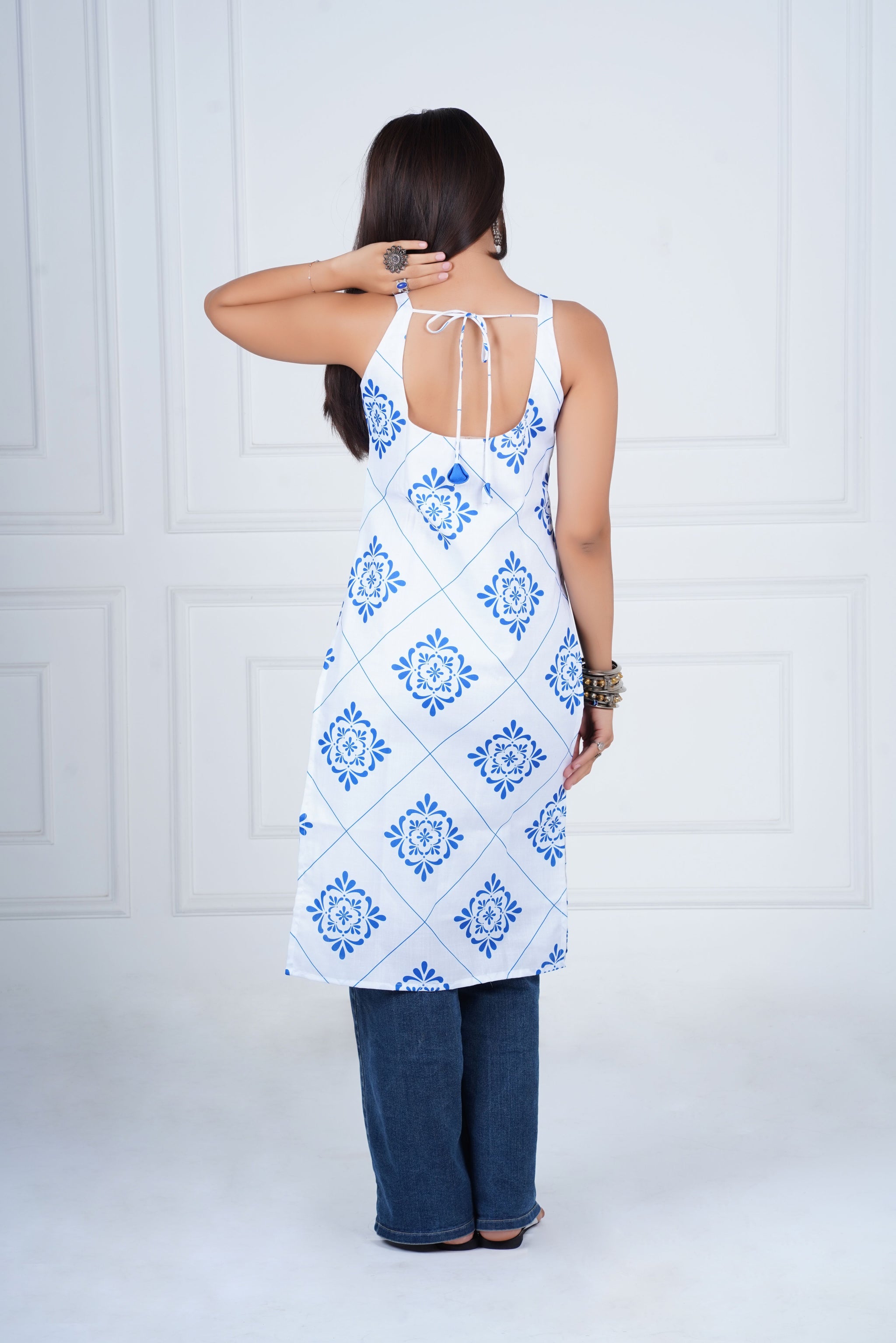Azure Mosaic Sleeveless Long Kurti